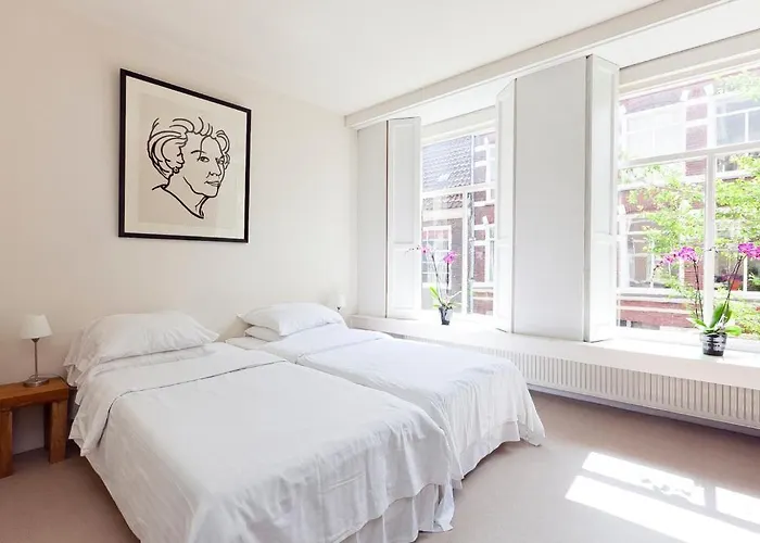 Kien Bed & Breakfast Studio's 3* Амстердам